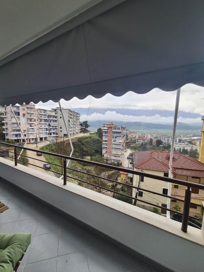 Gjirokastër Grey Luxury Apartment מראה חיצוני תמונה